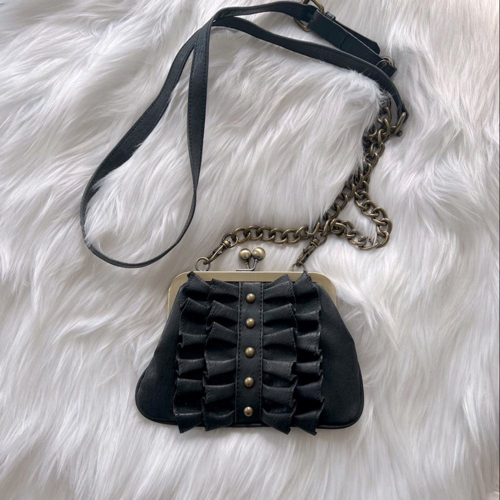 Small Jessica Simpson purse navy leather w ruffles